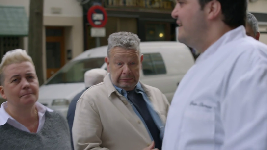 Cristina le niega la mano a Fran al entrar en su restaurante, el Pepito Ternera: "No se la doy porque no me da la gana"